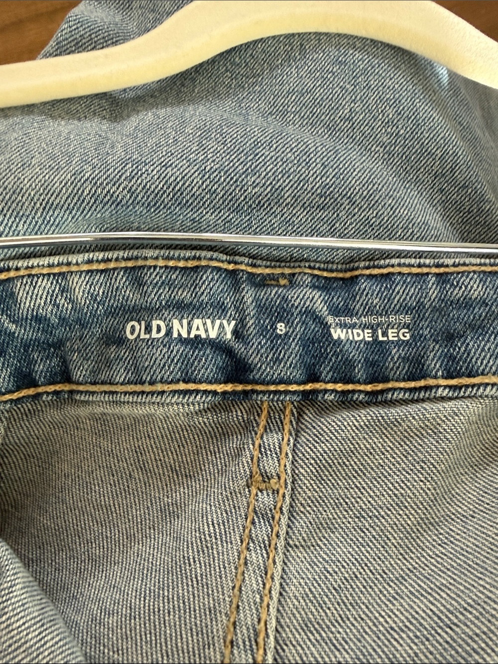 Old Navy Light Blue Wide-Leg Jeans - Picture 3 of 3